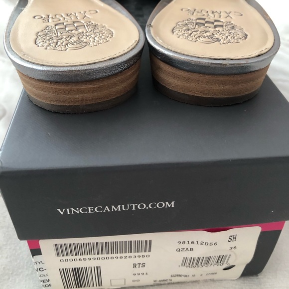 Vince Camuto Marketa Flat - Picture 3 of 7